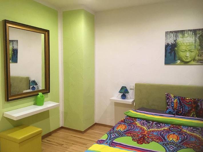 Ferienwohnung für 2 Personen, mit Balkon und Terrasse sowie Garten und Ausblick in Homburg - 2
