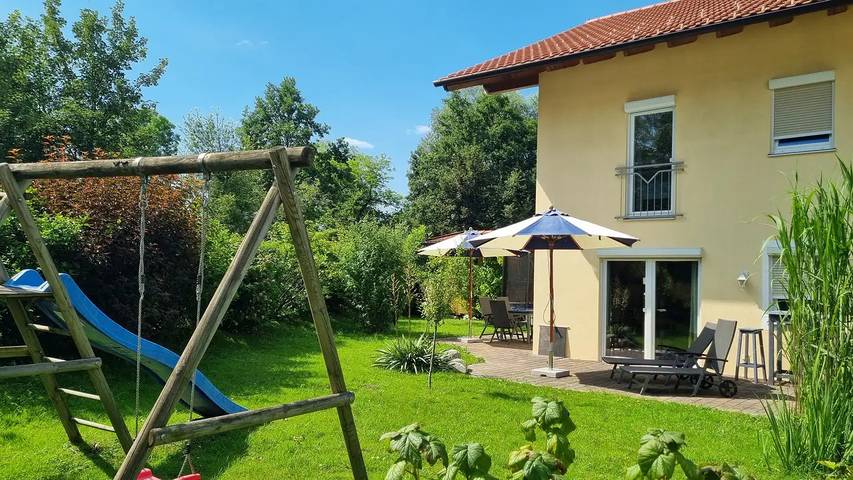 Ferienhaus für 6 Personen, mit Garten