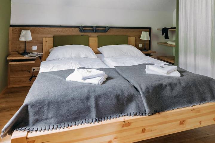 Apartamento entero, Apartamento de vacaciones para 5 personas con balcón in Göstling an der Ybbs, Mostviertel