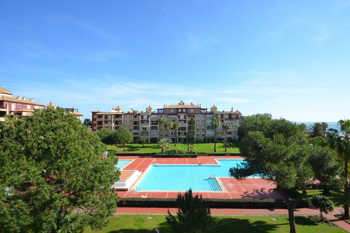 Ganze Wohnung, Ferienwohnung für 3 Personen mit Garten in Isla Canela, Ayamonte