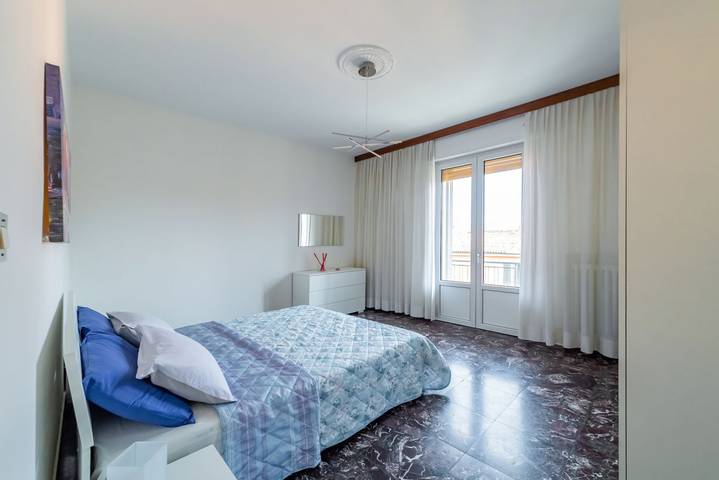 Appartamento intero, Ospedale Sant'Orsola Pizzardi White Apartment in Bologna, Provincia di Bologna