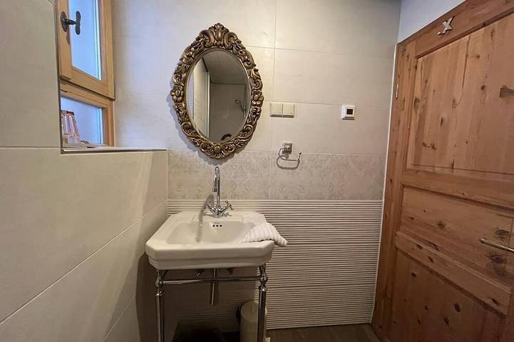 Ganze Wohnung, Doppelzimmer - Schönbachhof in Silz (Pfalz), Trifelsland