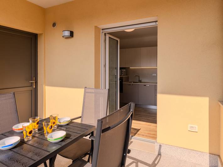 Ferienwohnung für 4 Personen, mit Ausblick und Terrasse sowie Garten - 1