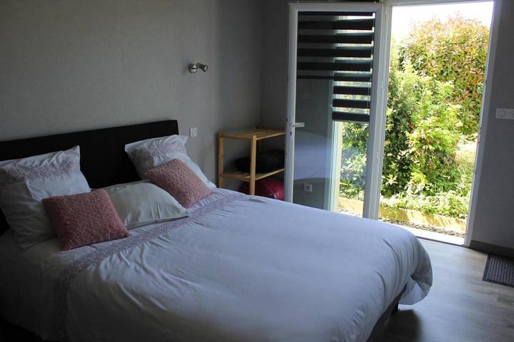 Chambre d’hôte pour 2 personnes, avec Terrasse ainsi que Jardin et Vue