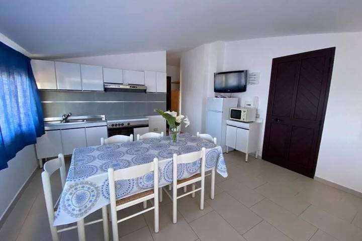 Gîte pour 4 personnes, avec vue dans San Giovanni Sardinia - 4