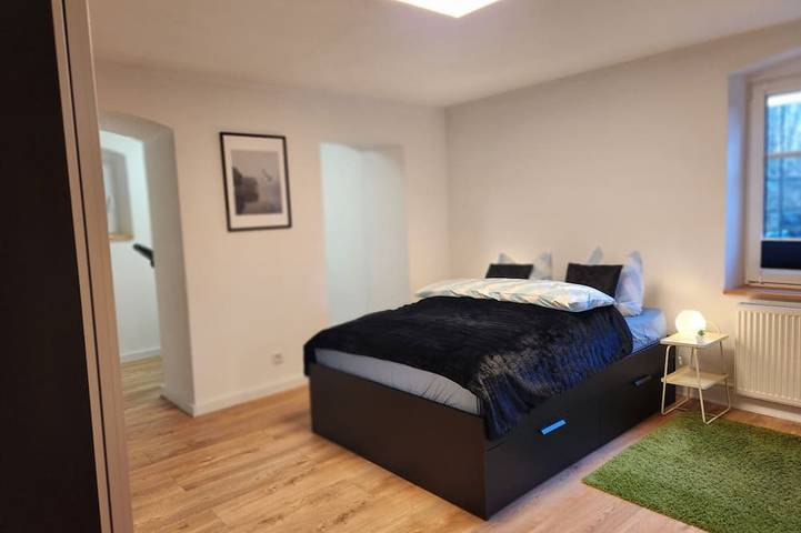 Ganze Wohnung, Ferienwohnung Isolde in Grünheide mit privatem Seezugang in Grünheide, Region Oder - Spree