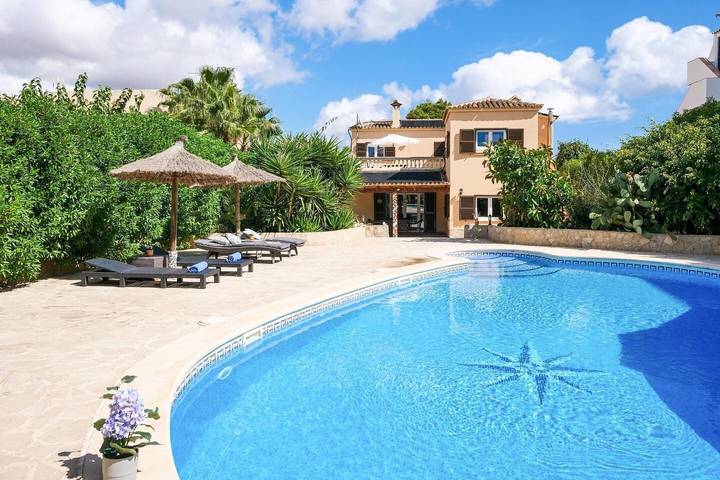 Finca für 4 Personen, mit Balkon und Garten in Cala Santanyí