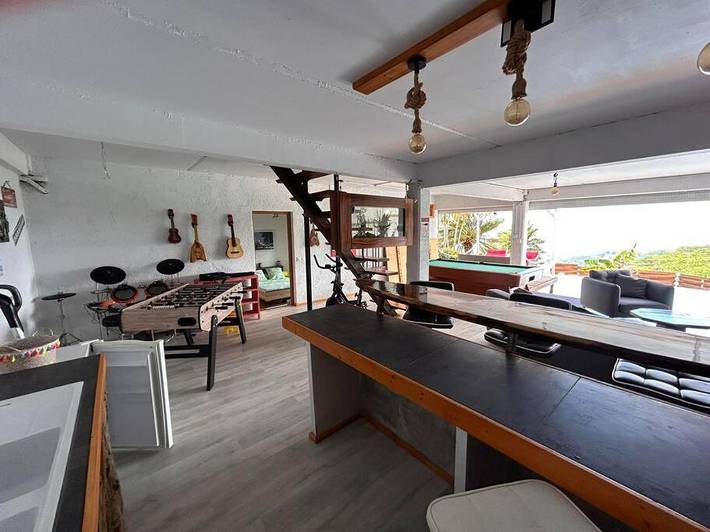 Location de vacances pour 10 personnes, avec piscine ainsi que vue et jardin dans Mahina - 4