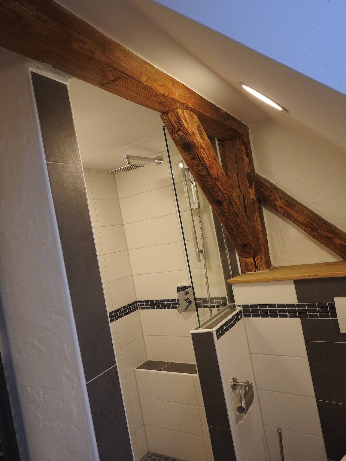 Ganze Wohnung, Apartment 'Rosenzauber Loft' mit privatem Garten, Balkon und Wlan in Weißenstadt, Landkreis Wunsiedel im Fichtelgebirge