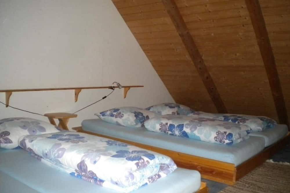 Ganze Wohnung, Bauernhof Fendrig - neue Wohnung in Schlatt-Haslen, Zürich Voralpen