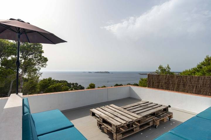 Villa „Molí“ mit Meerblick, WLAN und Klimaanlage in Cala Moli, Sant Josep de sa Talaia