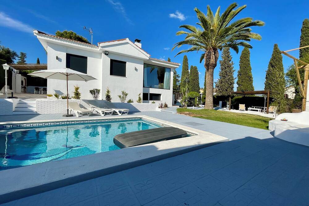 Villa Exclusiva En Granada in Peligros, Provincia de Granada