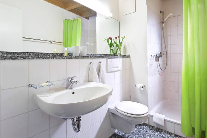 Ferienwohnung für 2 Personen, mit Balkon und Seeblick in Radolfzell am Bodensee - 3
