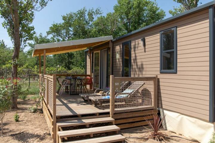 Mobil home pour 6 personnes, avec piscine ainsi que terrasse et jardin, animaux acceptés dans Plages des Cabanes de Fleury - 2