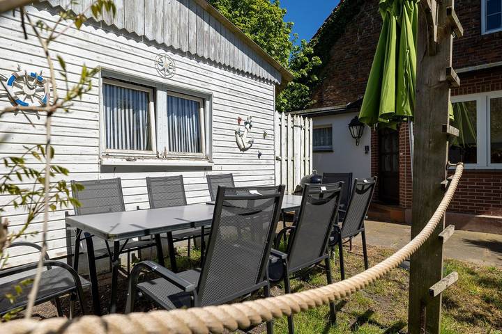 Ferienhaus für 6 Personen, mit Garten in Wiek - 4