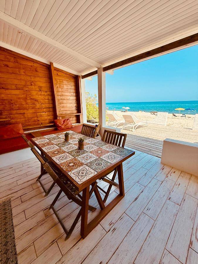 Location de vacances pour 2 personnes, avec vue et terrasse à Ghisonaccia - 3