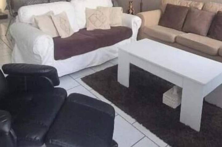 Location de vacances pour 4 personnes, avec balcon dans Maison Pierre Loti