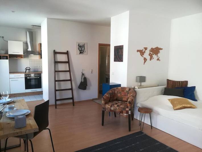 Ferienwohnung für 2 Personen, mit Balkon und Terrasse sowie Ausblick in Kamenz