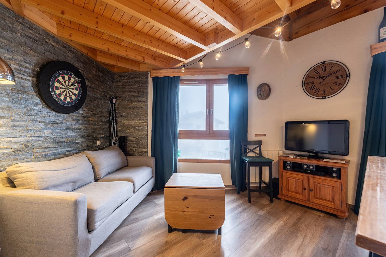 Ganze Wohnung, Ferienwohnung für 6 Personen mit Balkon in Nationalpark Vanoise