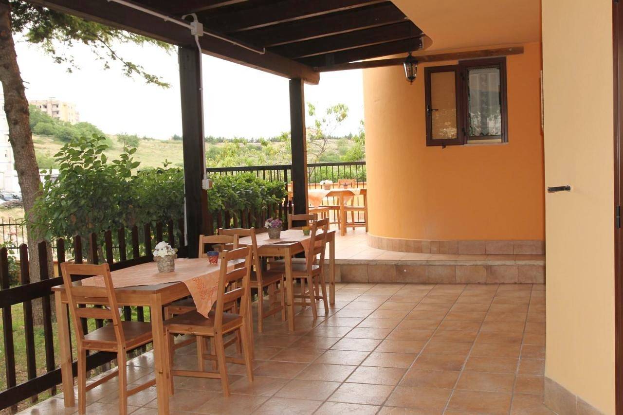 Small Double Room in Vico del Gargano, Gargano