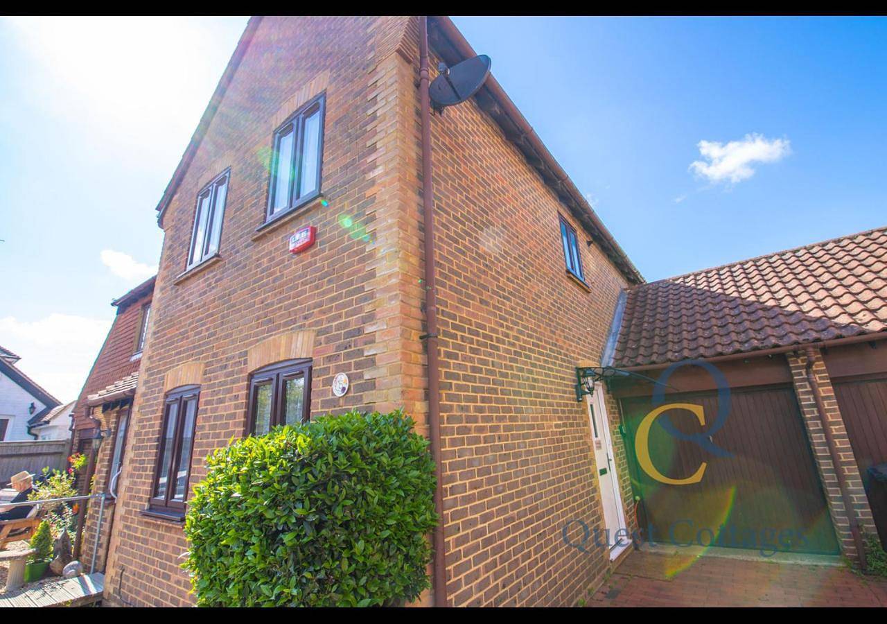 Two-Bedroom House in Tenterden, Ashford region