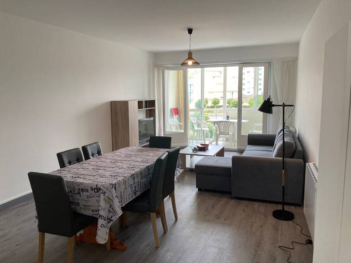 Ganze Wohnung, Geräumige Wohnung für 4 Pers, 200m zum Strand, mit Privatparkplatz in Saint-Hilaire-de-Riez, Vendée
