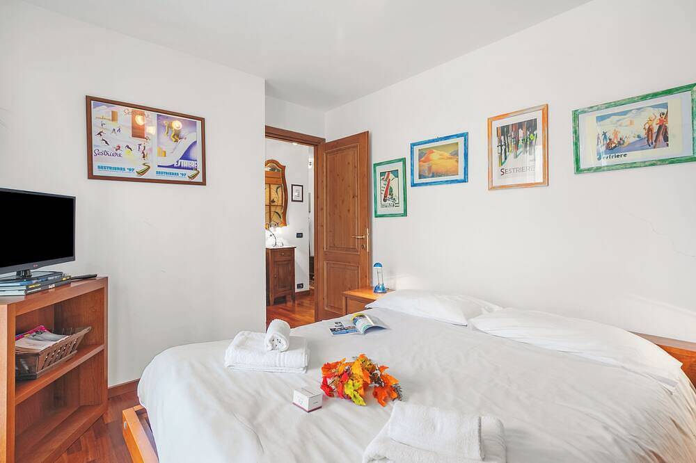 Entire apartment, Appartamento Azzurri Di Italia, Sestriere, Italy in Sestriere, Via Lattea