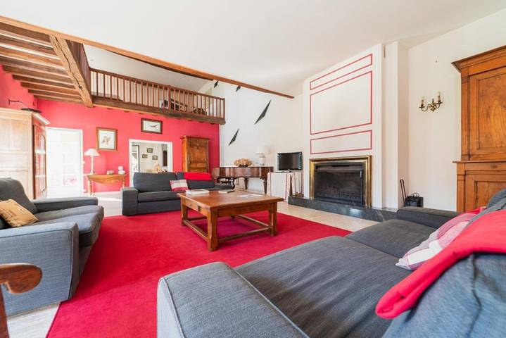 Location de vacances pour 15 personnes, avec jardin ainsi que terrasse et piscine à Bonneuil-Matours - 4