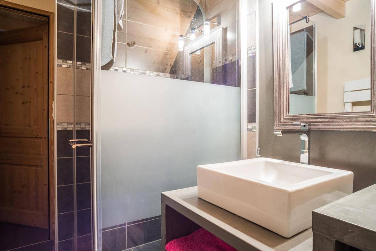 Appartement entier, Three-Bedroom Apartment - High Floor in Mégevette, Région de Bonneville
