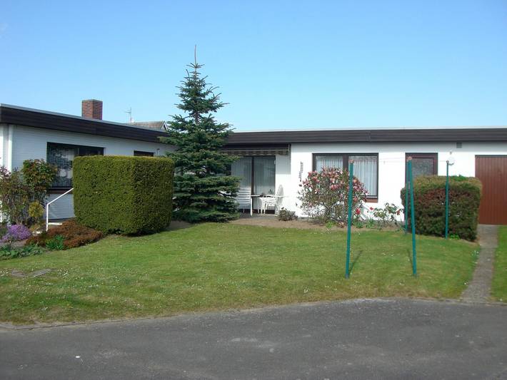 Bungalow für 4 Personen, mit Garten und Terrasse