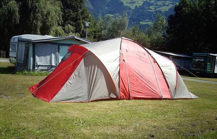 Ganze Ferienwohnung, Stellplatz für 1 Person in Tuxer Alpen, Kaltenbach