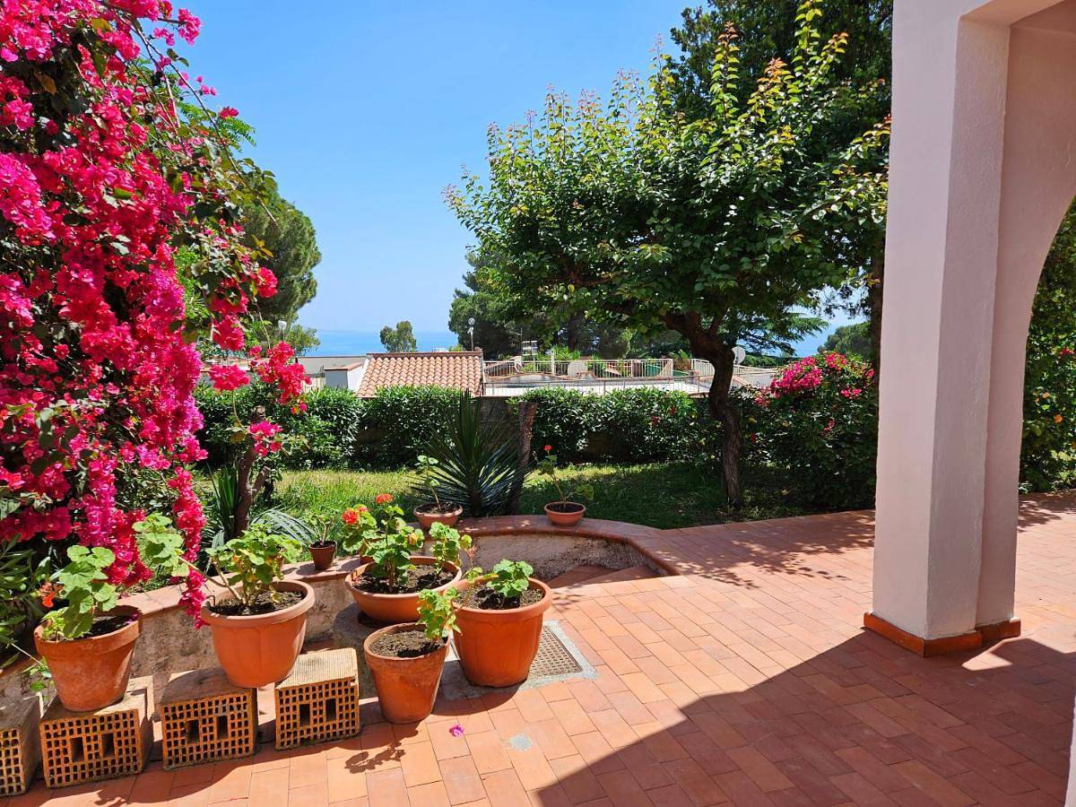 Two-Bedroom House in Scalea, Tyrrhenische Küste Kalabrien