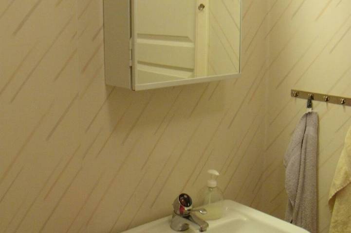 Location de vacances pour 2 personnes, avec terrasse et jardin à Umea - 2