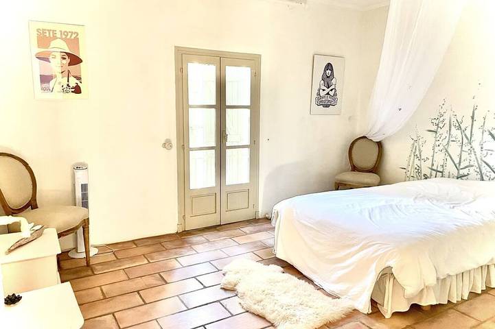 Location de vacances pour 8 personnes, avec piscine à Marsillargues - 3