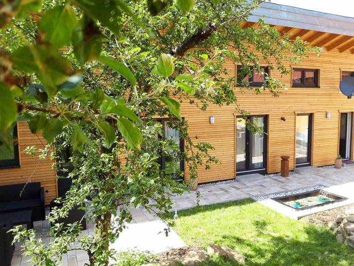 Hotel für 4 Personen, mit Balkon und Terrasse sowie Garten und Sauna