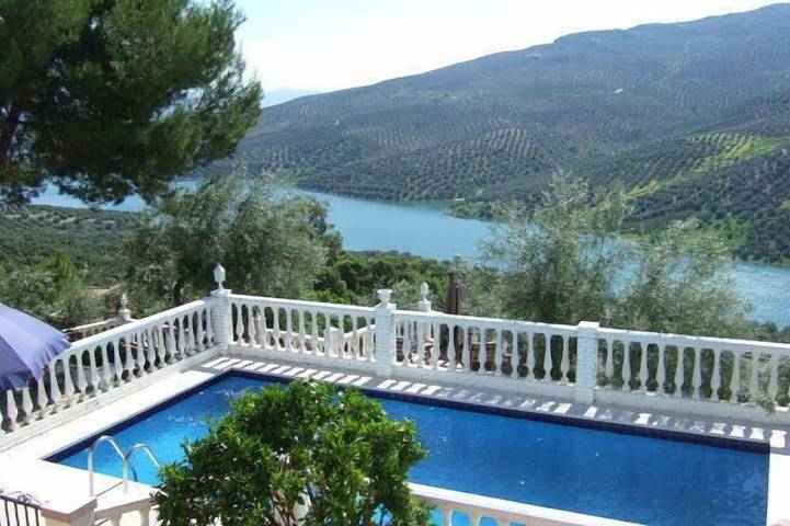 Holiday rental for 6 people, with Balcony and Terrace as well as Garden in Iznájar