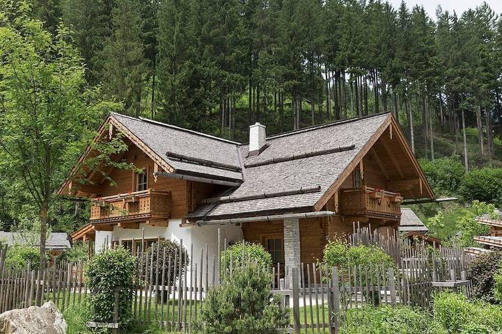 Agriturismo für 14 Personen, mit Sauna und Garten im Salzburger Land