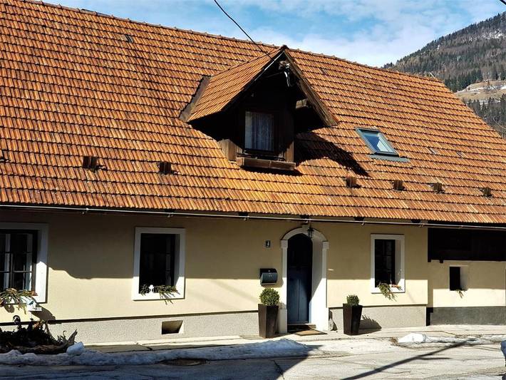 Location de vacances pour 5 personnes, avec jardin et vue dans Mojstrana - 2