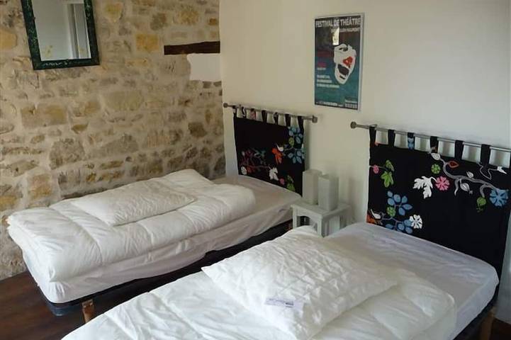 Bellissimo fienile completamente ristrutturato con piscina in Saint-Julien-Maumont, Brive-la-Gaillarde e dintorni