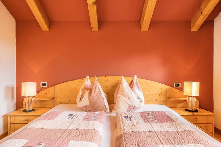 Hel lejlighed, Modern Apartment "Oberplunerhof - Bruneck" with Wi-Fi and Balcony in Getzenberg, Kiens