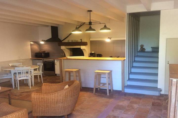 Location de vacances pour 4 personnes, avec jardin et piscine à Donnazac - 2