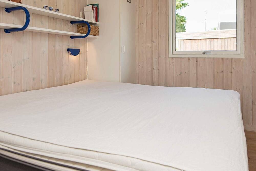 6 person holiday home in Rønde-By Traum in Følle Strand, Süddjursland