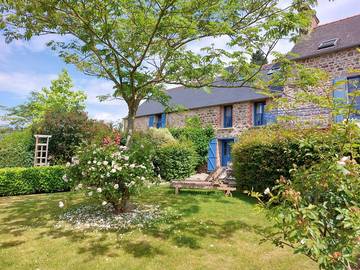 Gîte pour 4 personnes, avec jardin et terrasse à Mont-Dol