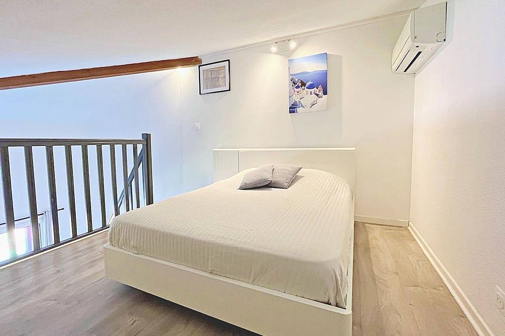 Apartamento entero, Magnifique Appartement 6 Personnes vue mer - Côte D'azur in Théoule-sur-Mer, Massif de l'Esterel