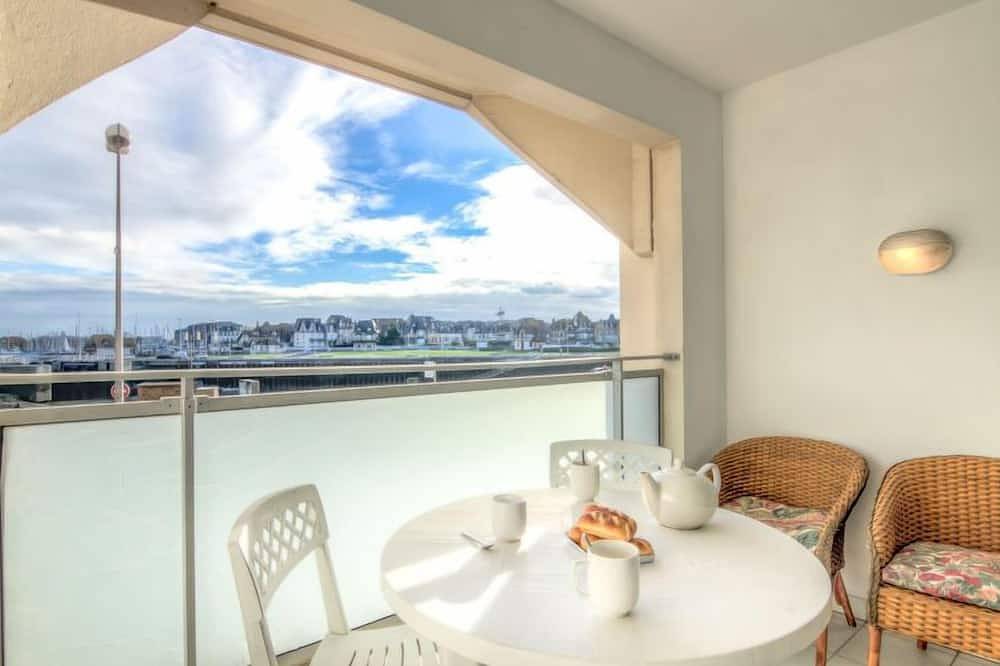 Apartamento entero, Le Beach by Interhome in Trouville-sur-Mer, Region de Lisieux