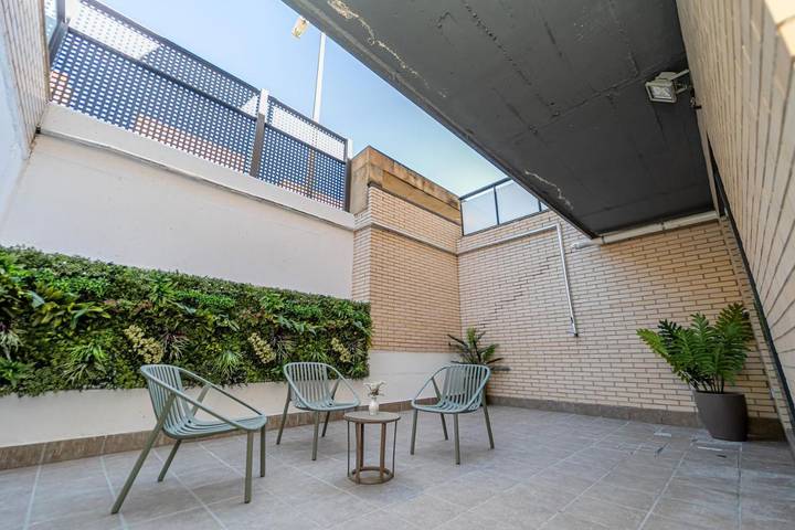 Casa rural para 2 personas, con vistas además de terraza y piscina en Provincia de Madrid - 4