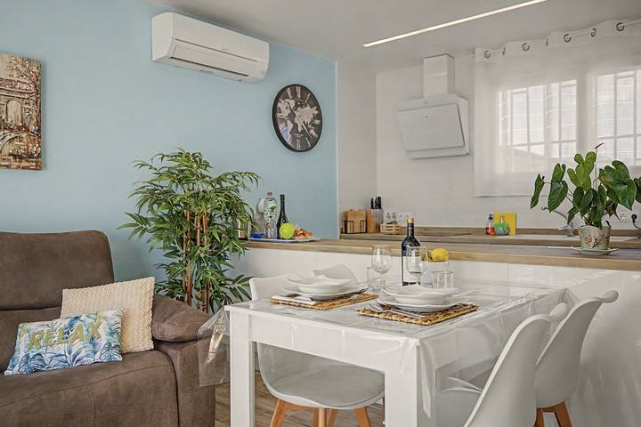 Ganze Wohnung, Ático Mar’t mit beeindruckendem Meerblick in Cala dels Vienesos (Miami Playa), Mont-roig del Camp