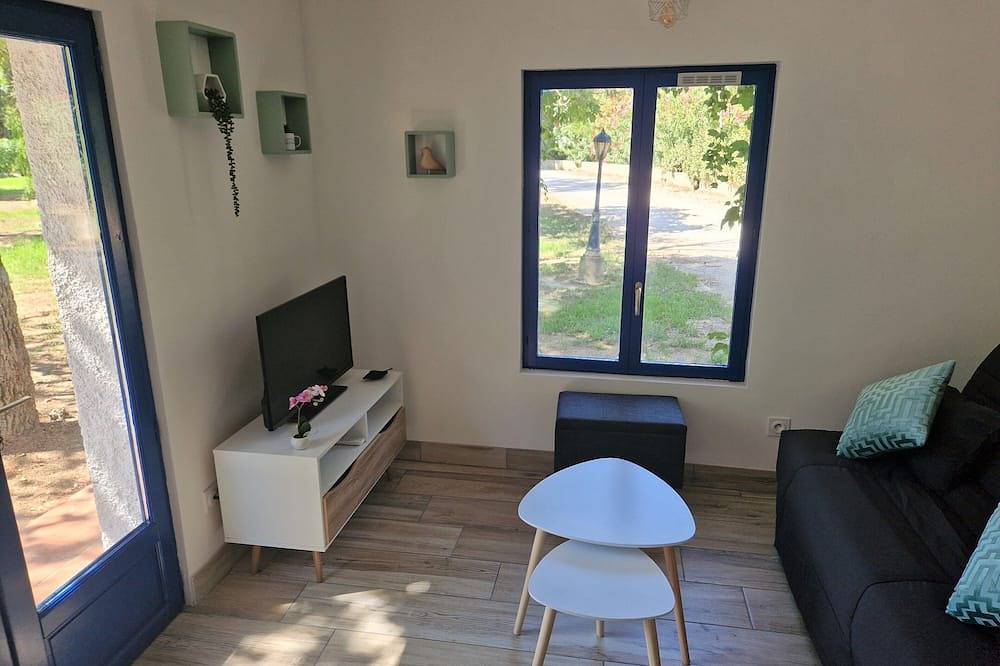 Gîtes dans parc arboré- Le Cabanon d'Anaïs in Perpignan, Côte méditerranéenne (France)
