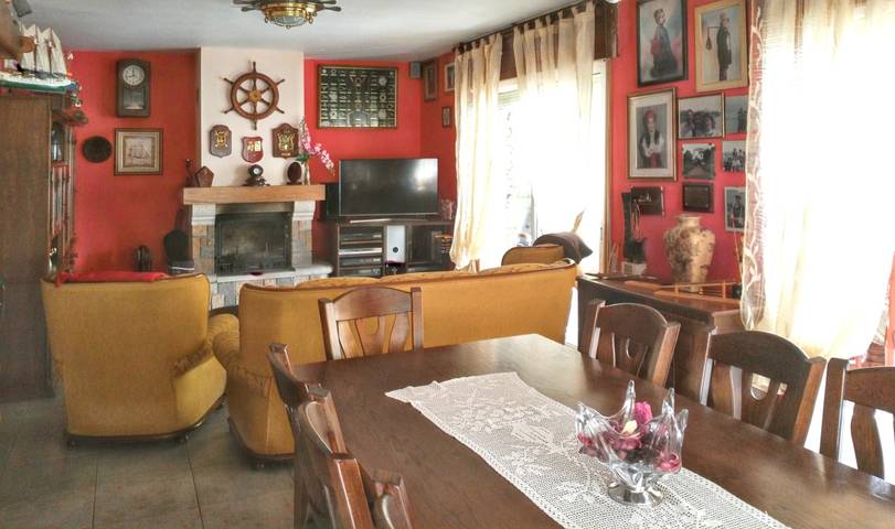 Chalet para 10 personas, con terraza y piscina en Galicia - 4