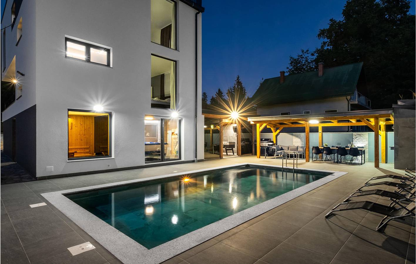 Gemütliche 2-Zimmer-Wohnung mit beheiztem Pool und Terrasse in Pozega-Slawonien